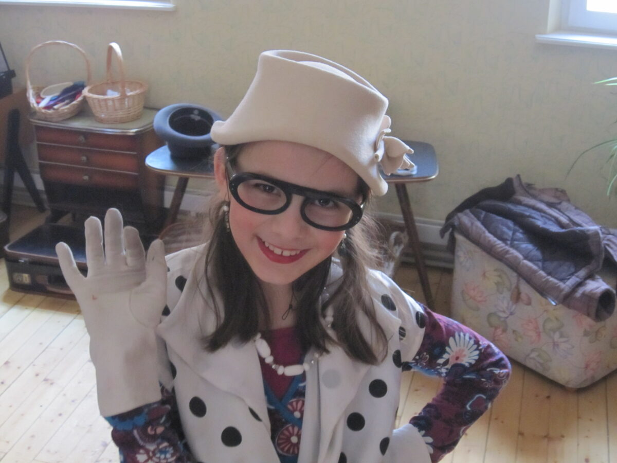 Nierentisch und Petticoat